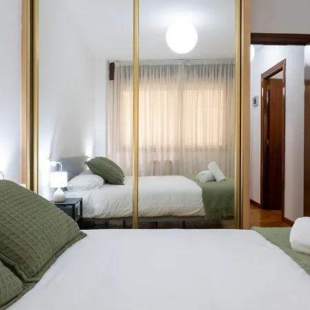 Centro Vialia Ave 4pax ツ By Rias Baixas Appartement *